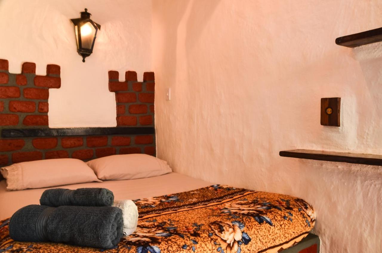 Ready Camp E Suites Da Cachoeira Vila do Abraao Exterior photo