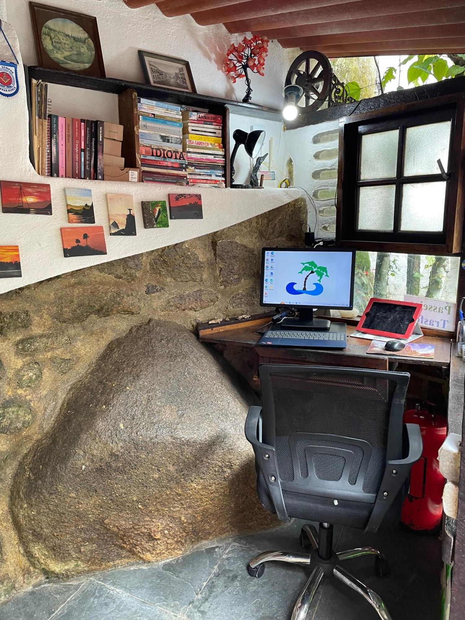 Ready Camp E Suites Da Cachoeira Vila do Abraao Exterior photo
